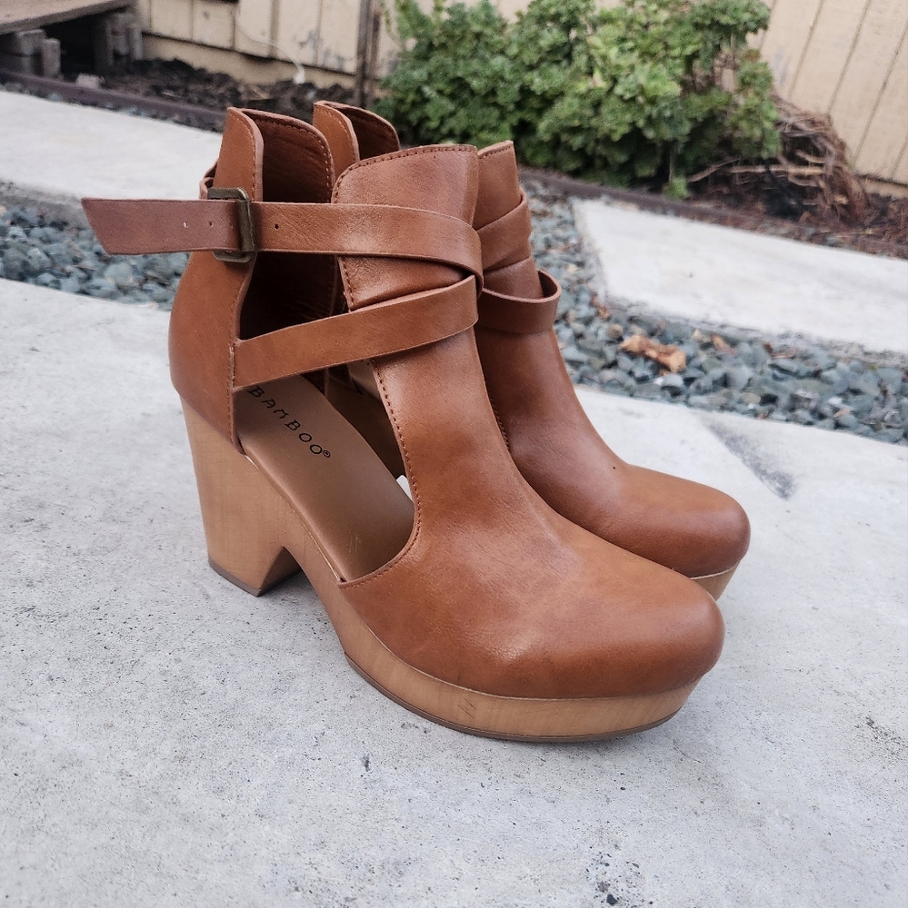 Bamboo Women's Tan Ankle Strap Heels